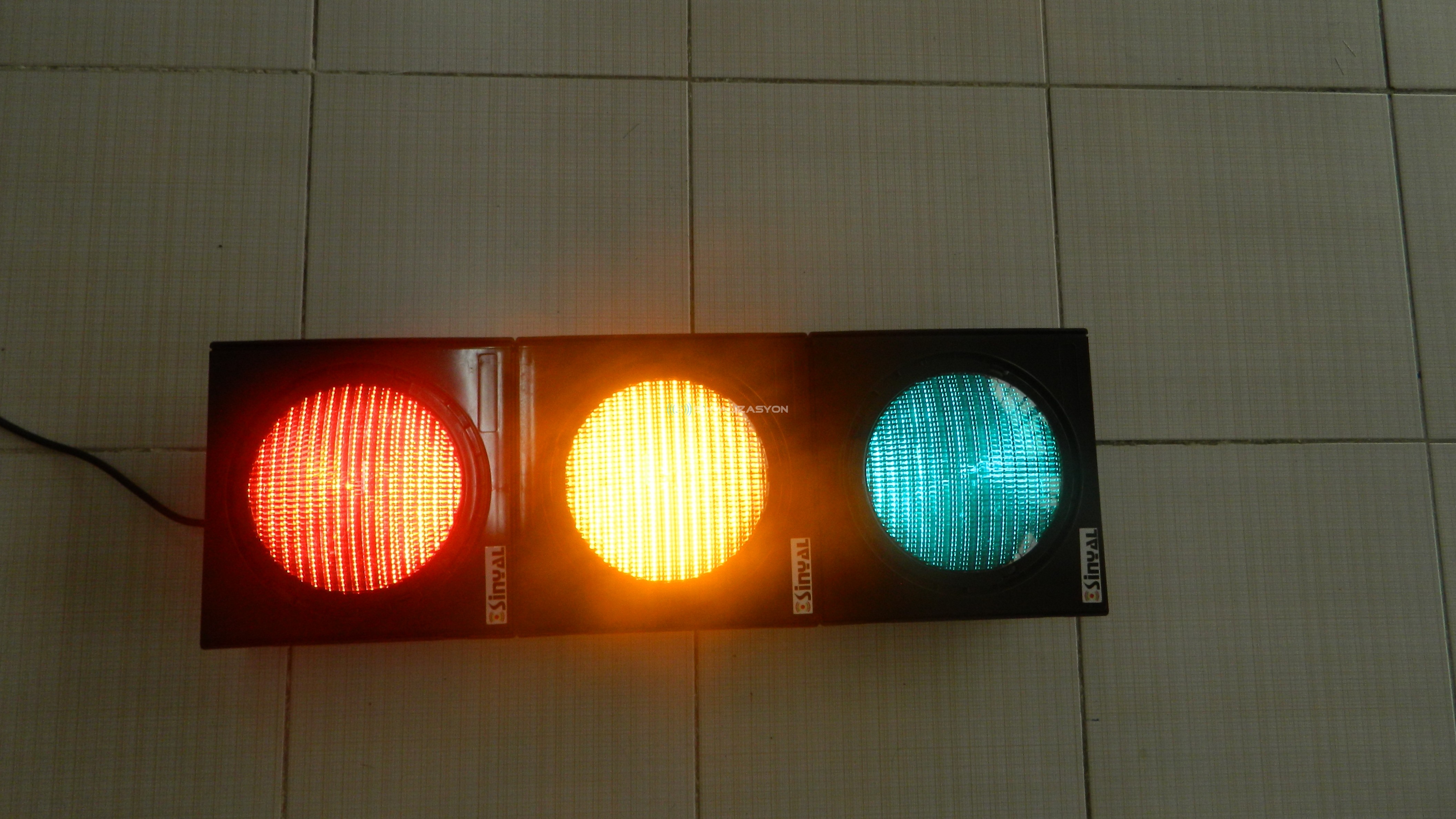 Trafik Sinyal Lambalarında Yanıltıcı Sinyal Sınıfı (Fantom Etkisi)